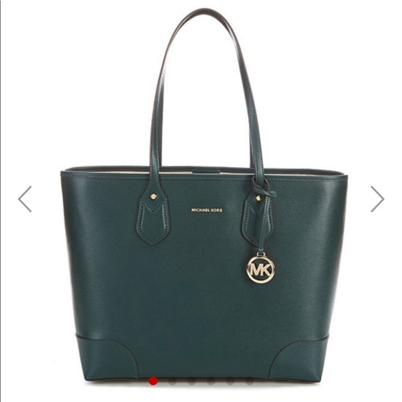 Michael Kors L Saylor Tote. - Picture 5 of 8